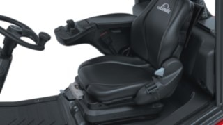Las distintas variantes de asiento ofrecen el nivel perfecto de confort. Las carretillas elevadoras Linde H20 - H25 ofrecen un confort de asiento ideal.