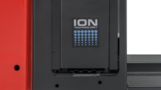 La tecnología Litio-Ion de Linde Material Handling permite cargar las baterías en 1,1 horas a temperatura ambiente.