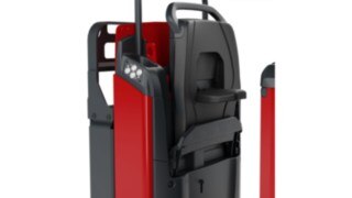 Respaldo de la N20 - N25 con el asiento del conductor desplegado.