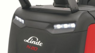 Luz LED en la parte delantera del preparador de pedidos N20 C de Linde Material Handling