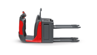 El preparador de pedidos N16 Li de Linde Material Handling El preparador de pedidos N16 Li de Linde Material Handling adapta la posición de las horquillas a la altura de la carga.