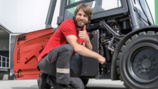 Todas las piezas de mantenimiento de las carretillas eléctricas X20 – X35 de Linde son fácilmente accesibles y se pueden sustituir sencillamente. La carretilla eléctrica X35 fácil de mantener de Linde Material Handling