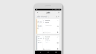 Una vez completada la tarea, el operario introduce una confirmación en la aplicación. Pantalla de smartphone con la aplicación Truck Call de Linde