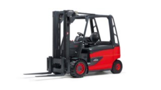 Carretilla eléctrica E50 de Linde Material Handling del año 2011