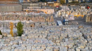 Papel reciclado en Barcelona Cartonboard Papel reciclado en Barcelona Cartonboard