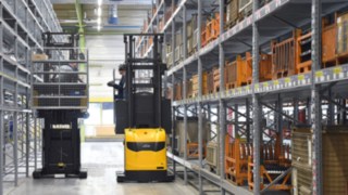 Linde reach trucks and order pickers at Heidelberger Druckmaschinen Linde reach trucks and order pickers at Heidelberger Druckmaschinen