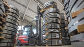 La Linde X50 supera con éxito sus tareas en Layher.