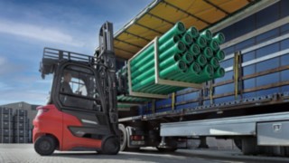 La Linde Xi20 PH de Ostendorf convence por su máximo rendimiento incluso en funcionamiento intensivo y continuo. Vídeo de aplicación de la Linde Xi20 PH en Ostendorf.