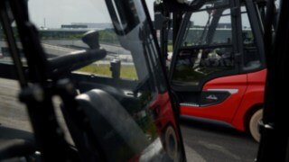 Las carretillas contrapesadas X20 – X35 y H20 – H35 de Linde Material Handling en el circuito de carreras