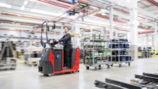 Nuevos tractores de arrastre de Linde Material Handling Nuevos tractores de arrastre de Linde Material Handling
