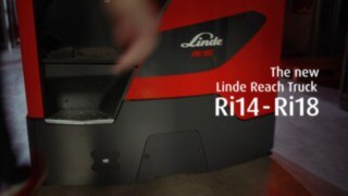Vídeo de una carretilla retráctil Ri16 de Linde